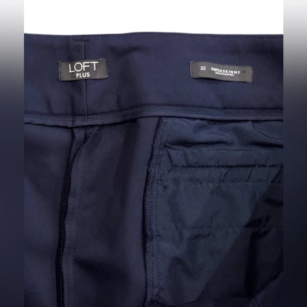 LOFT Womens Plus Size 22 Marisa Skinny Flat Front Button Zip Navy Pocket Pants - Picture 3 of 8